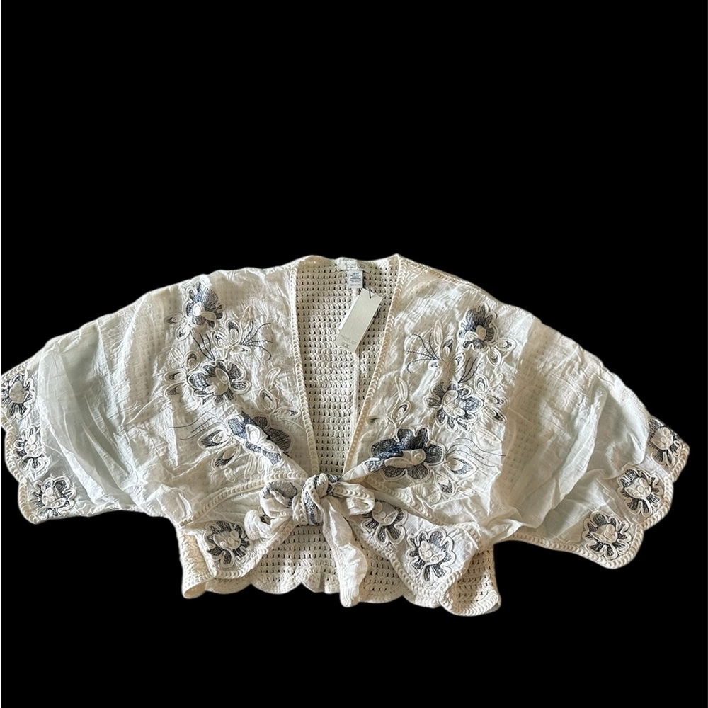 NWT unique Rachel Zoe Tie-Front Cropped Women's Top - Cream with Blue Floral